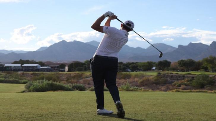 Patrick Cantlay playing golf at TPC Summerlin